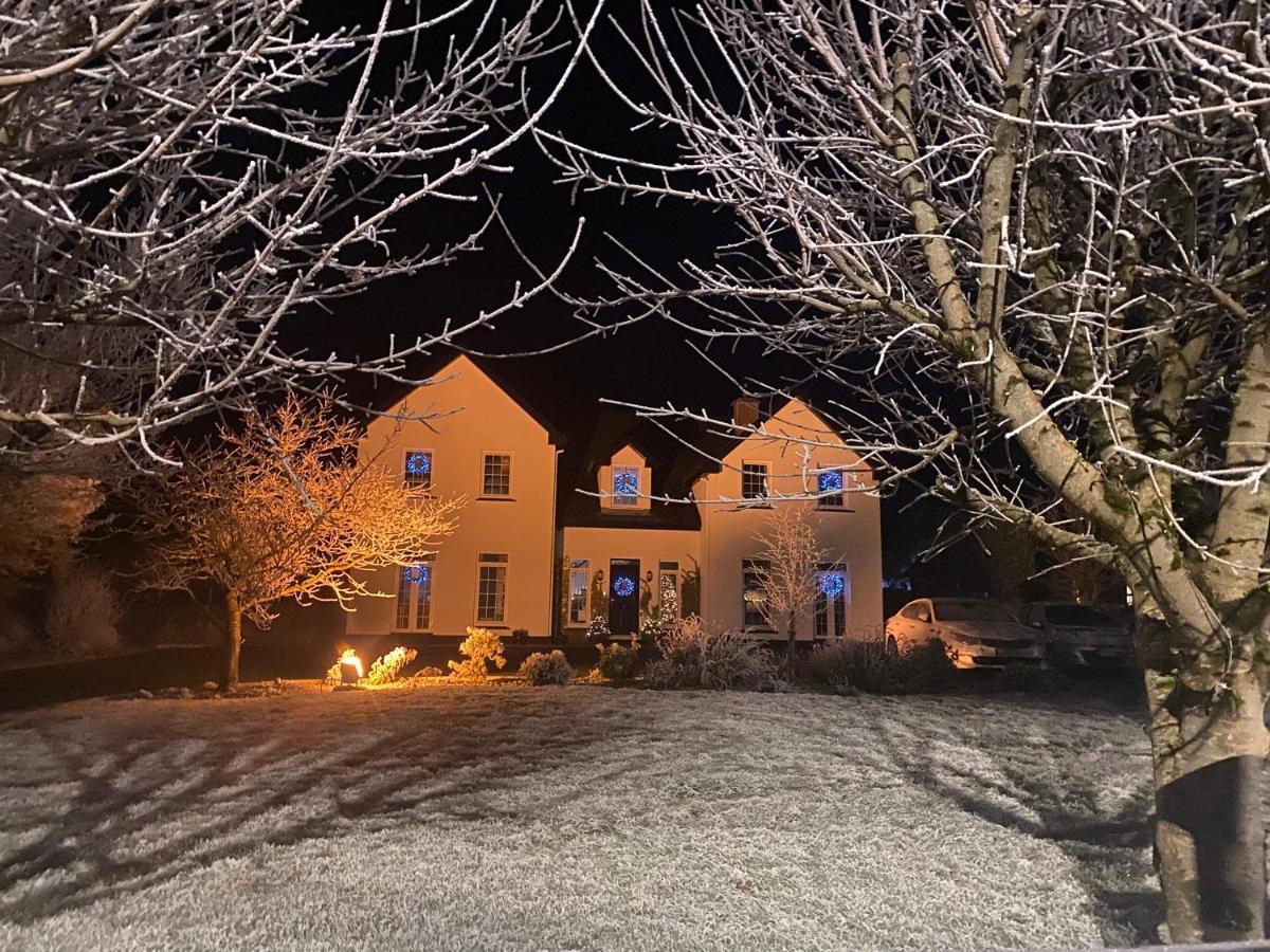 Seven Oaks B&B Ballyhaunis Eksteriør billede
